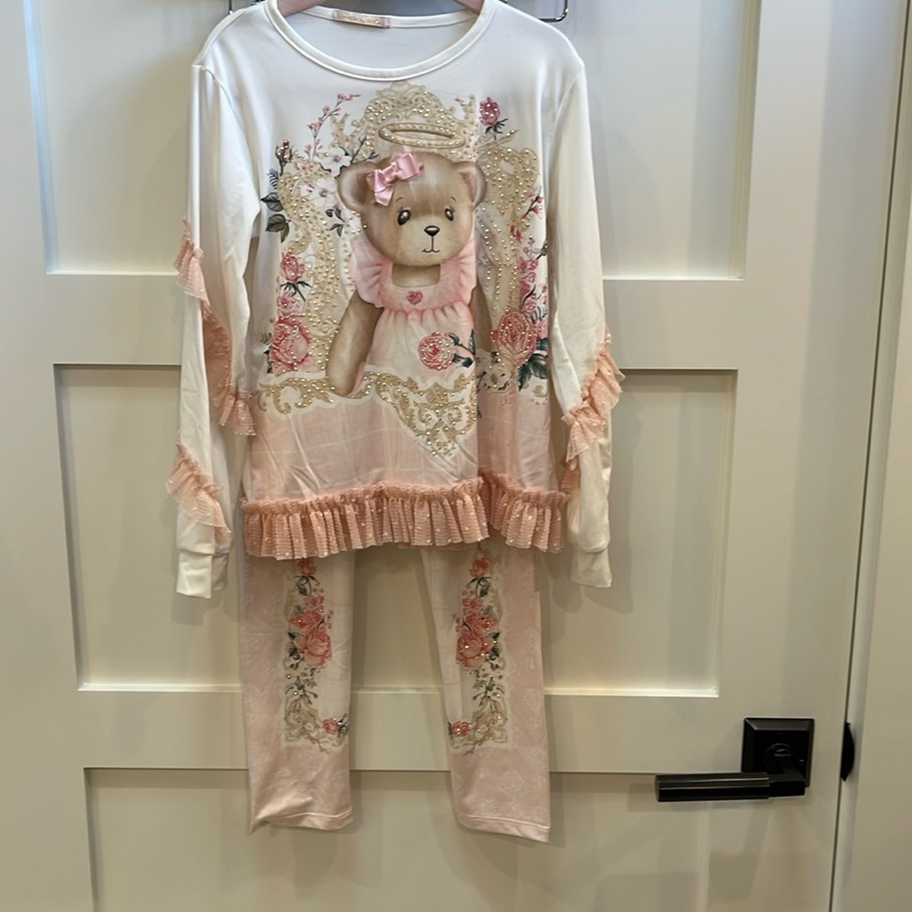 Petit Cherie Teddy Bear pant outfit size 5 light weight and soft.